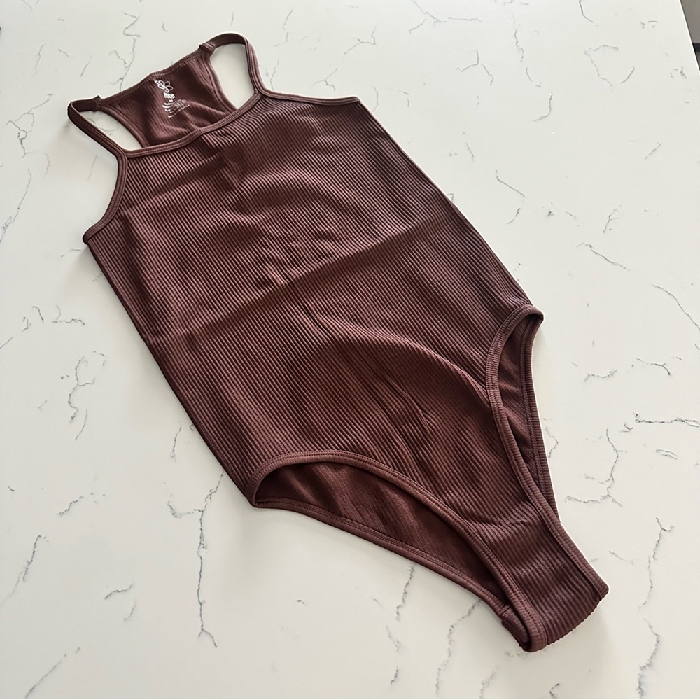 Aura ribbed bodysuit S
